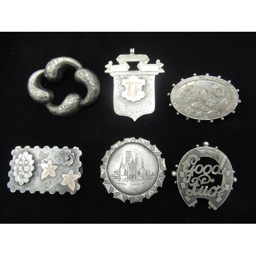 93 - Collection of hallmarked Sterling silver brooches including Howden Church, etched, ebossed and brigh... 