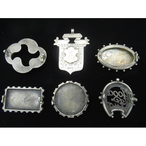 93 - Collection of hallmarked Sterling silver brooches including Howden Church, etched, ebossed and brigh... 