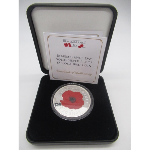 748 - Jubiee Mint Rememberance Day Silver proof £5 28.28g Silver proof .925 silver coin in fitted case wit... 