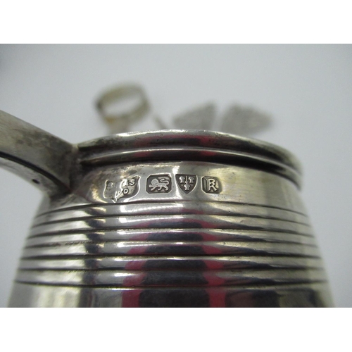 18 - Geo.V hallmarked Sterling silver mug, Chester 1935 H6.5cm, hallmarked Sterling silver bright cut hin... 
