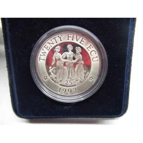 54 - 1987 United States Of America 1oz fine silver, one dollar coin (boxed), 1992 25ecu silver proof coin... 