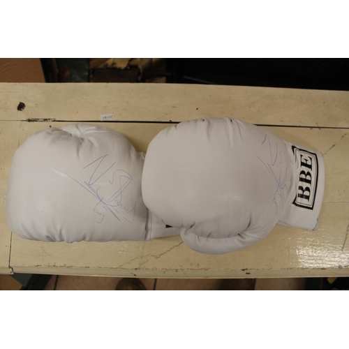 815 - Boxing interest - Everlast boxing glove signed by Don King and Lennox Lewis with COA from Panix Prom... 