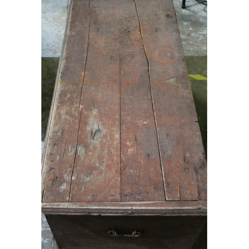 166 - Late C19th stained pine linen box with wrought iron hinges and painted steel loop handles, W119cm D5... 