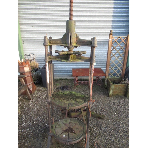 223 - Large early C20th cast iron cheese press by WH Smith of Whitchurch, press of typical screw mechanism... 