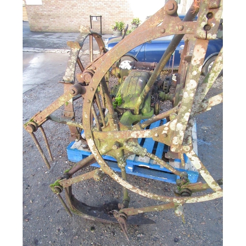224 - Early C20th Ransomes Sims & Jefferies of Ipswich cast iron potato digger rake machine, approx. L190c... 