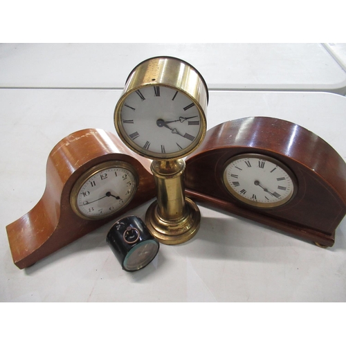 46 - Edwardian mahogany cased mantel timepiece with inlaid boxwood stringing on turned brass feet, Edward... 