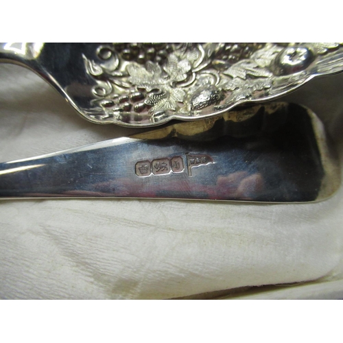 32 - Pair of Victorian hallmarked silver berry spoons by Walker and Hall, Sheffield, 1900 4.5ozt