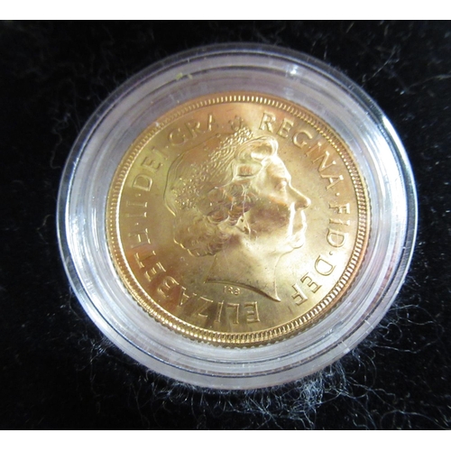 69B - Royal Mint 2001 ER.II gold proof sovereign, in original case