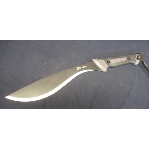 320 - Gerber as new modern machete with rubber handle, in canvas sheath, blade L12