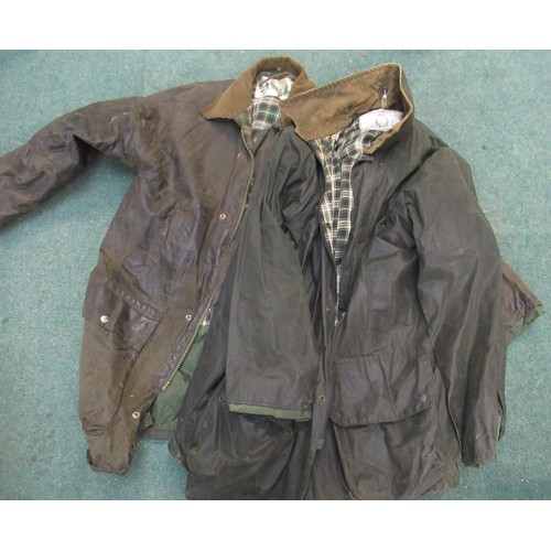 279 - Wisewear waxed coat, size XL, Country and Leisureware waxed coat, size XL (2)