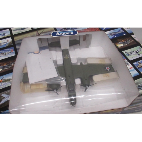 516 - Franklin mint armour collection of a B26-Mitchell USAF aces model no B11B31698178 with collector por... 