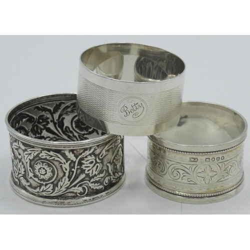 1160 - Victorian hallmarked Sterling silver napkin ring with bright cut decoration with makers mark MJ, Lon... 