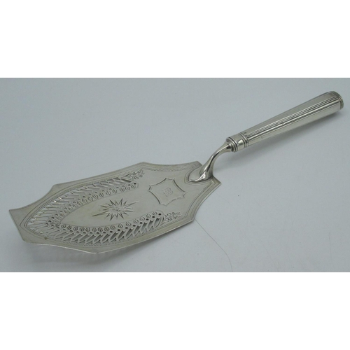 1161 - Geo.III hallmarked Sterling silver fish slice with pierced and bright cut decoration by Henry Chawne... 