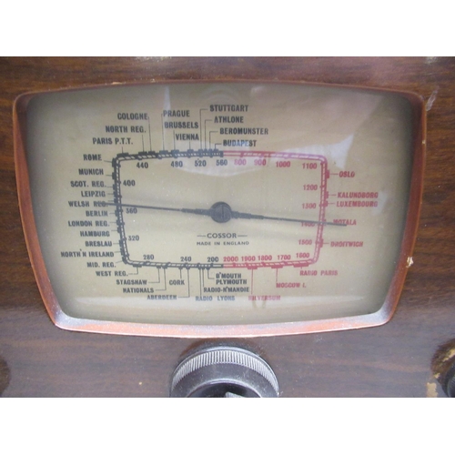 379 - Cossor battery receiver model 393