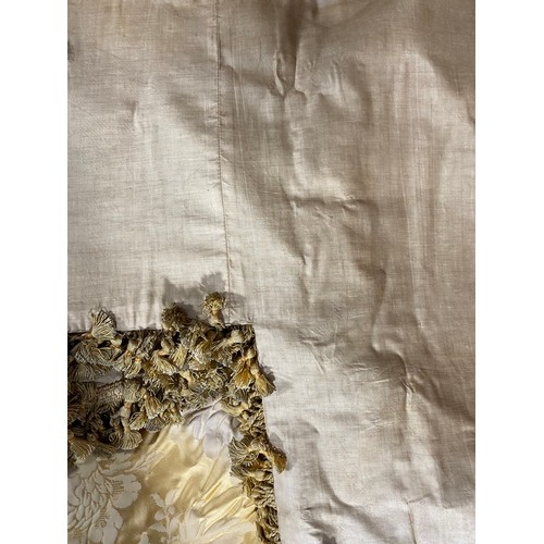 1427 - David Hall Collection - Pair of gold silk damask curtains, with beige lining, approx. W180cm  L312cm... 