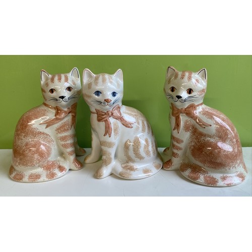 60A - Three Rye Pottery spongeware cats