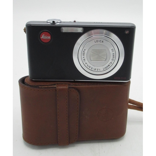 1104 - Leica C-lux 2 digital camera in black and silver, with leather case (no charger) with original outer... 