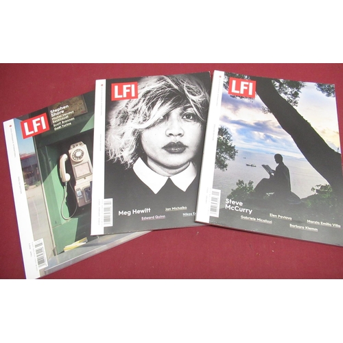 1112 - Leica Fotografie International Magazines produced by Leica with early copies from the 1970's and 80'... 