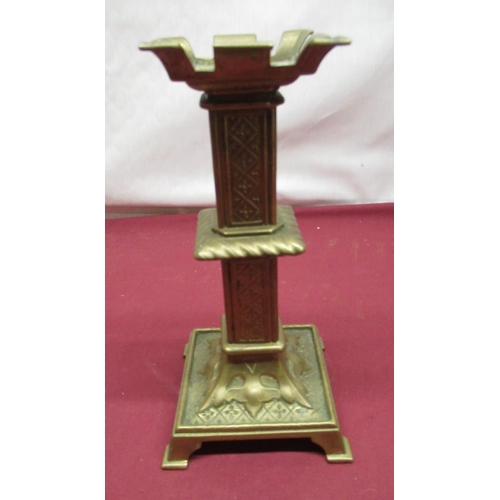 1405 - Pair of C20th cast brass candlesticks, castellated sconces on lozenge columns with acanthus square b... 