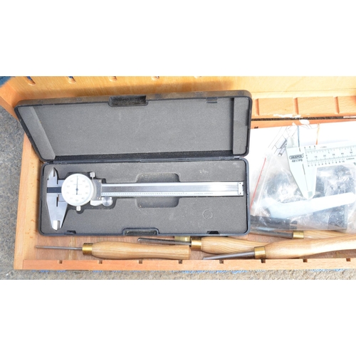107 - Stanley workbox containing Proxxon DB250 miniature wood turning lathe, including instructions and or... 