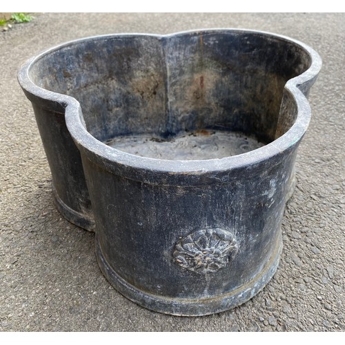 1599 - Lead trefoil shaped garden planter, the sides relief decorated with Yorkshire Rose, W39cm H20cm