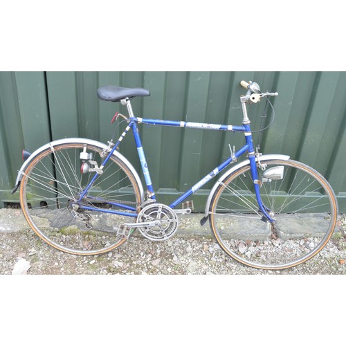 174 - Blue Raleigh bike