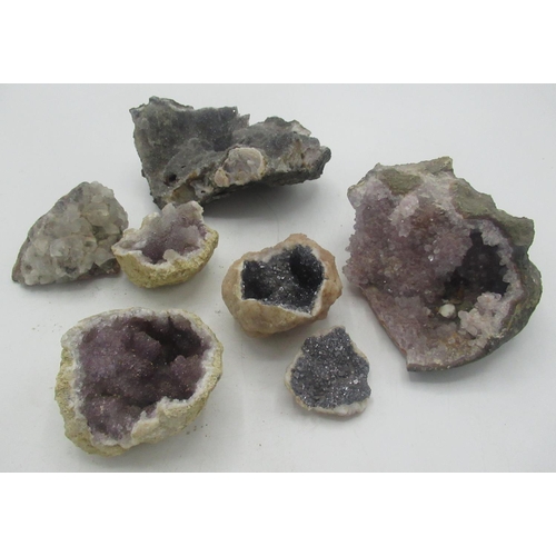 101 - Collection of six mineral specimens (6)