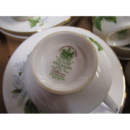 140 - Paragon Trillium bone china tea and dinner service