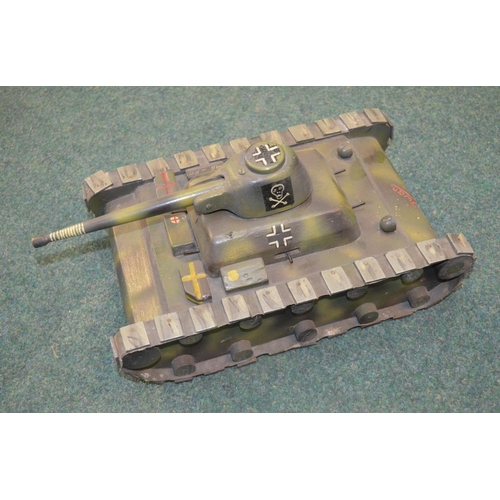 54 - Three Tiger One radio control model tanks, two by Henglong,1:16 scale with accessories and functioni... 