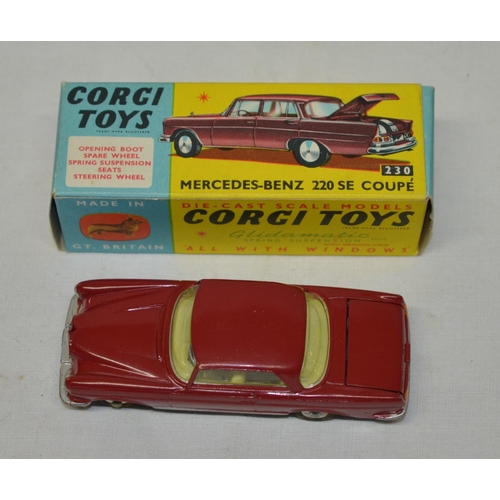 Boxed Corgi Toys Mercedes Benz 220 SE Coupe (Corgi catalogue 230