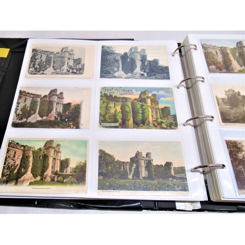 780 - Folder containing approximately five hundred and fifty postcards of castles such as Hermitage, Hurst... 