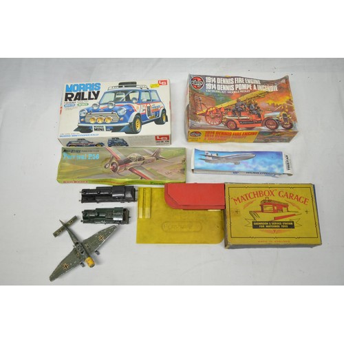 56a - Collection of model kits, Diecast, Airfix 1914 Dennis fire engine unbuilt sprus factor sealer with d... 