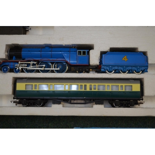 Hornby gordon train sales set