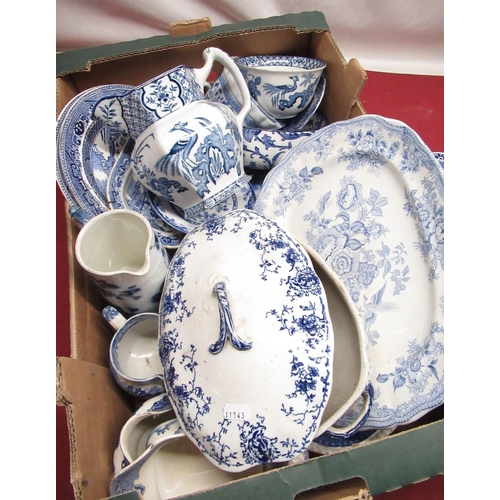 109 - Various blue and white ceramics including Wood & Sons, Royal Doulton, Copeland Spode, etc