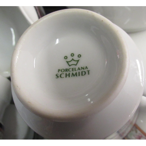 816 - Comprehensive Porcelana Schmidt tea service