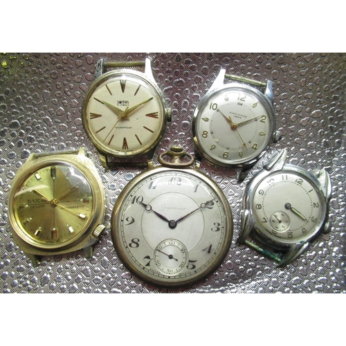 92 - Avia retailed by Dyson & Sons, Leeds wristwatch, Smith's 5 jewel wristwatch, Grosvenor keyless open ... 