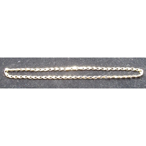 26 - 9ct yellow gold fancy chain link necklace with a lobster claw clasp stamped 375,  L40cm, 5.5g