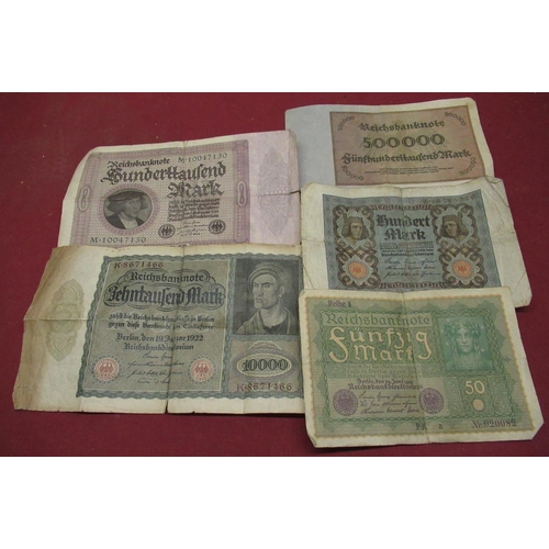 257 - Collection of 1920's German Reichsbanknote, 50, 100, 10000, 1000000, and 500000 Mark (5)