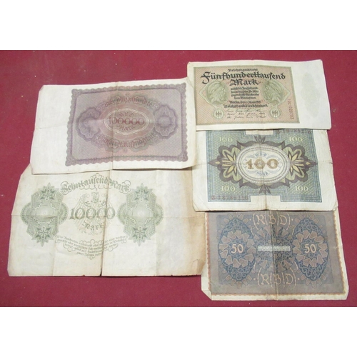 257 - Collection of 1920's German Reichsbanknote, 50, 100, 10000, 1000000, and 500000 Mark (5)