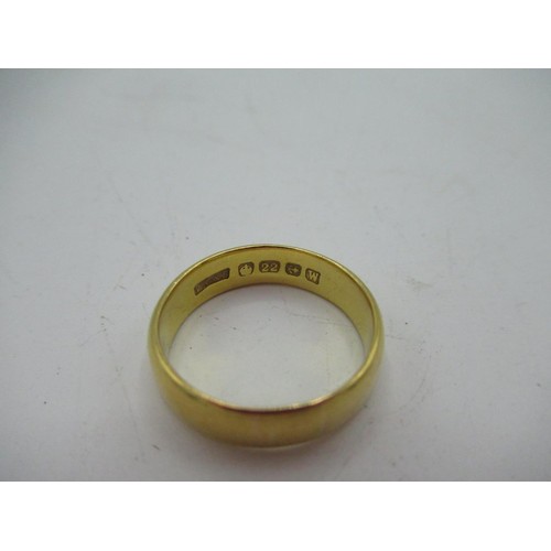 15 - Hallmarked 22ct yellow gold wedding band, size L1/2, 4.7g