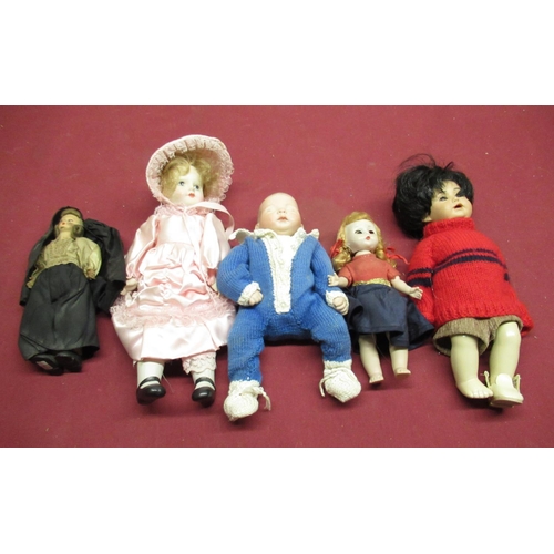 878 - Selection of small dolls including a Alexander-Kins doll , Kestner 247 model 'Sachi' bisque headed d... 