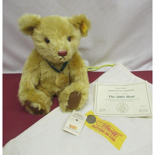 Steiff The 2001 Bear in golden mohair with Danbury Mint pendant