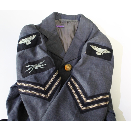 115 - Volunteer Reserve WRAF flying jacket, with squadron leader insignia including rank and medal ribbons... 