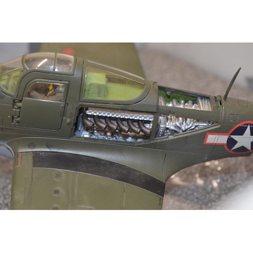 628 - Boxed Forces of Valor 1/32 P-39Q Airacobra.