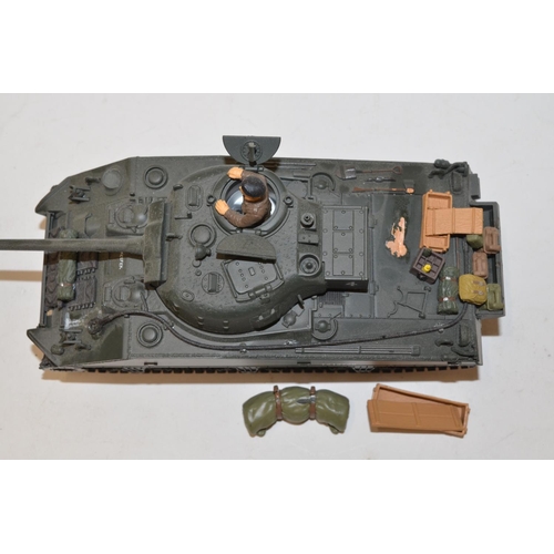 639 - 3 Forces of Valor 1/35 (British) diecast armour models, M3 Grant, El Alamein 1942. Broken aerial and... 