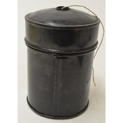 586 - Vintage NBR string canister, D12cm approx H17cm