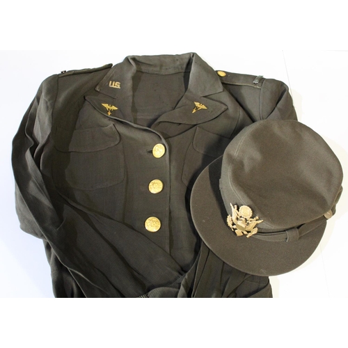 121 - WWII ANC American officers dress, with insignia including nursing lapel badges, brass buttons and of... 