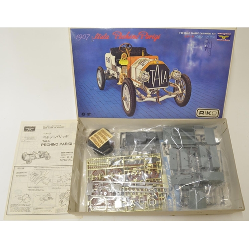 677 - 6 model car kits, 1/20 KSN Midori 1907 Itala Pechino Parigi unstarted, 2x 1/24 metal AutoKit models,... 