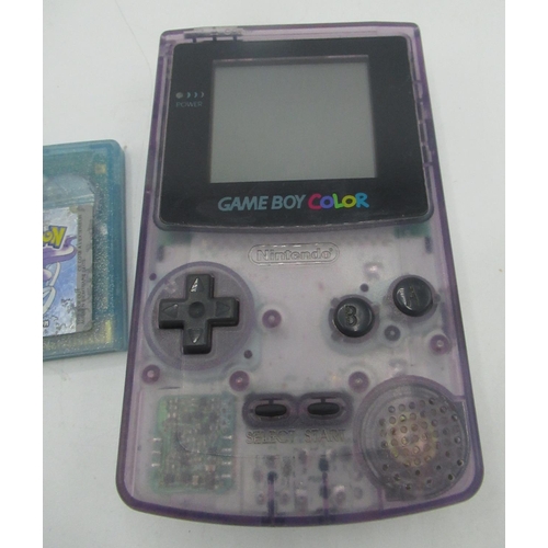 798 - Gameboy Color with Pokemon Crystal game