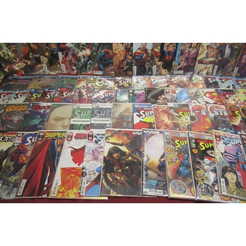 784D - Large mixed collection of DC Superman comics including DC Universe Rebirth: New Super-Man,Superman, ... 